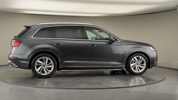 Used Audi Q7 2023 for sale - 76119507: Photo 37