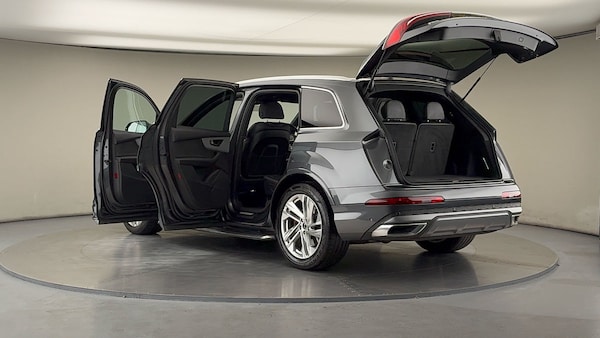 Used Audi Q7 2023 for sale - 76119507: Photo 43