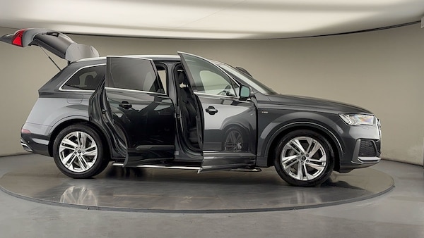 Used Audi Q7 2023 for sale - 76119507: Photo 55