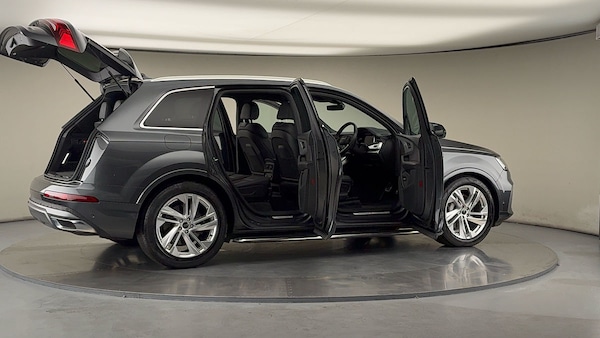 Used Audi Q7 2023 for sale - 76119507: Photo 57