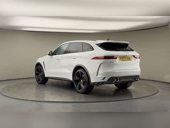 Used Jaguar F-Pace 2022 for sale - 76081579: Photo