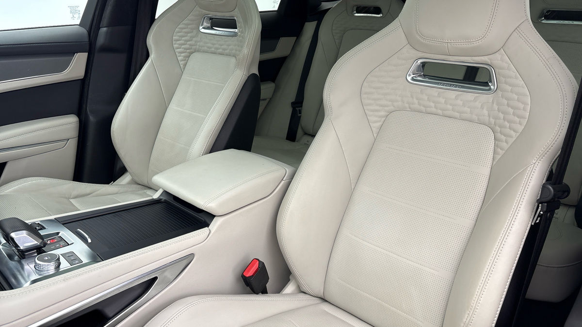 Used Jaguar F-Pace 2022 for sale - 76081579: Photo 7