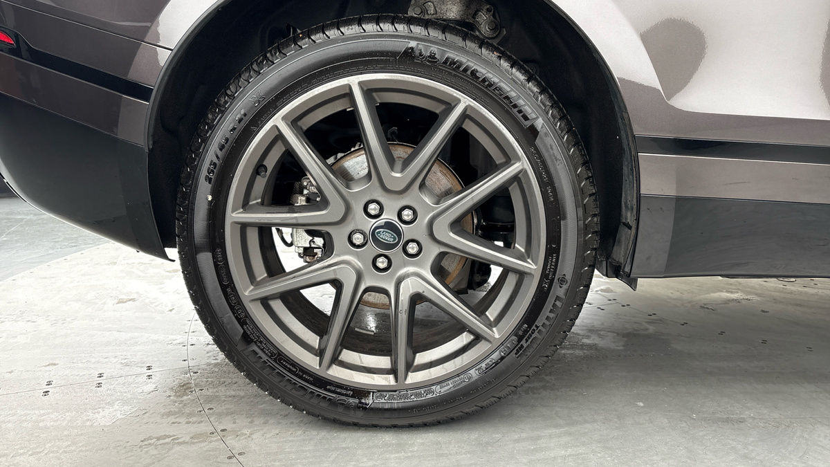 Used Land Rover Range Rover Velar 2025 for sale - 77356965: Photo 10