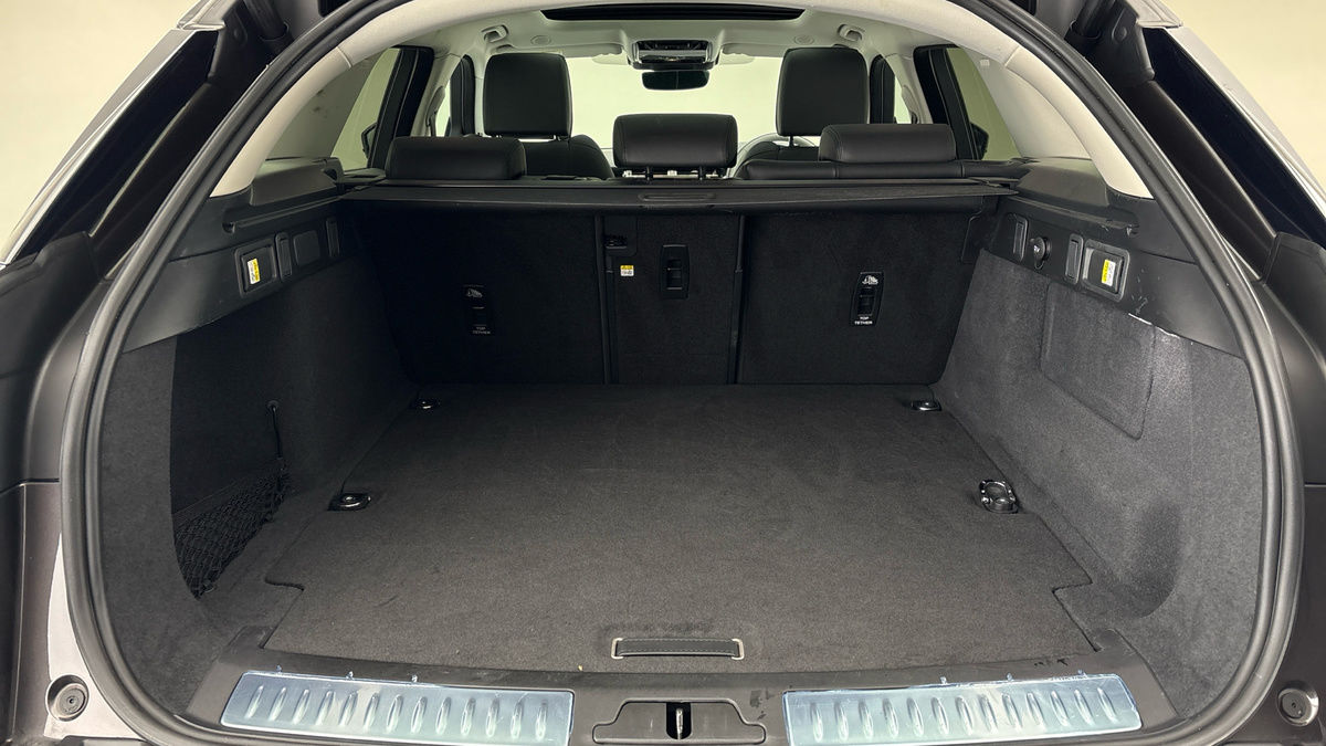 Used Land Rover Range Rover Velar 2025 for sale - 77356965: Photo 11