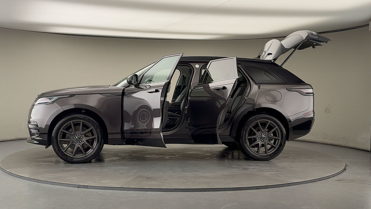 Used Land Rover Range Rover Velar 2025 for sale - 77356965: Photo 47