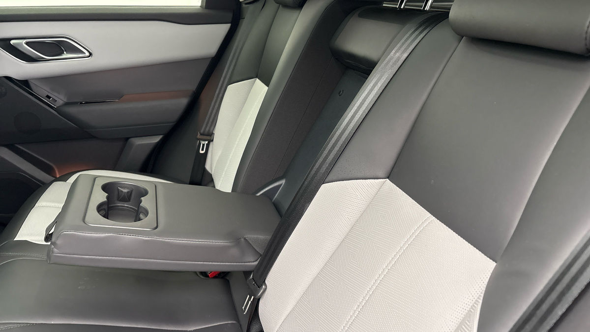 Used Land Rover Range Rover Velar 2025 for sale - 77356965: Photo 9