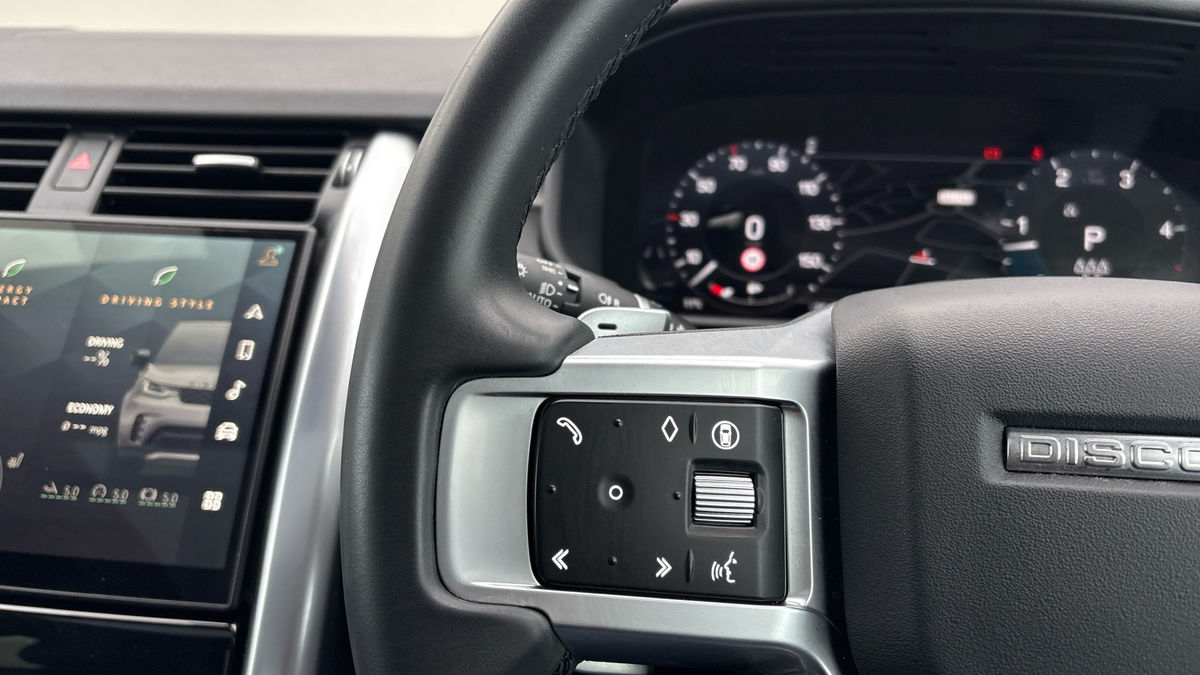 Used Land Rover Discovery 2023 for sale - 78083799: Photo 13