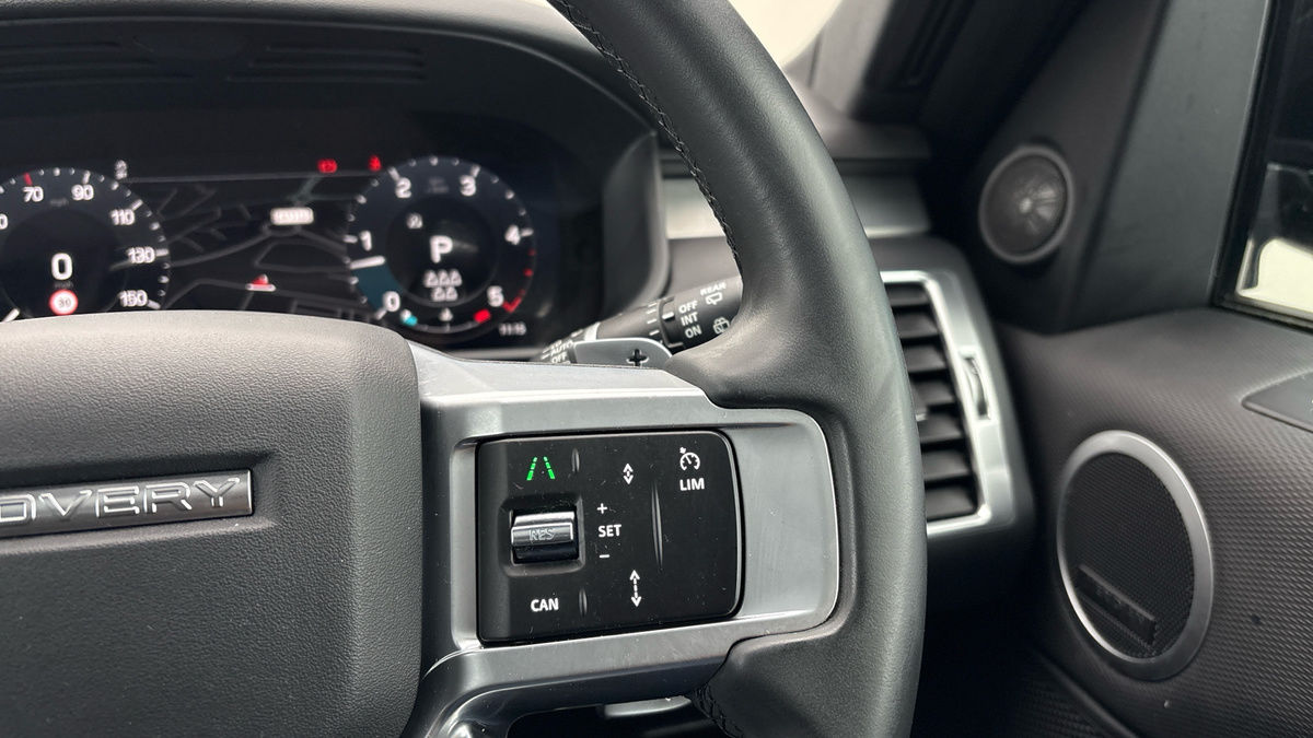 Used Land Rover Discovery 2023 for sale - 78083799: Photo 14