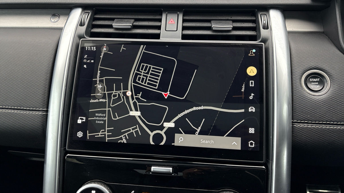 Used Land Rover Discovery 2023 for sale - 78083799: Photo 17