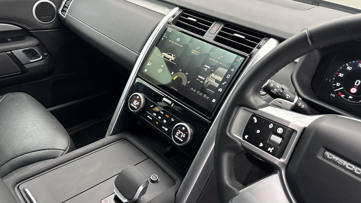 Used Land Rover Discovery 2023 for sale - 78083799: Photo 18