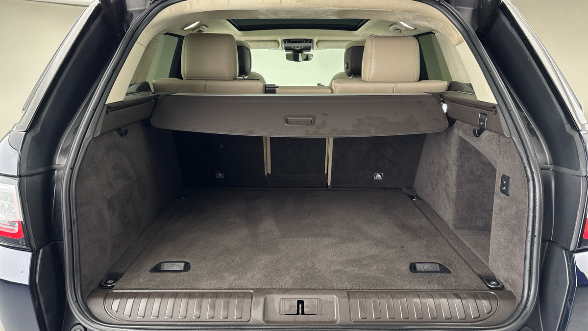 Used Land Rover Range Rover Sport 2020 for sale - 76821429: Photo 11