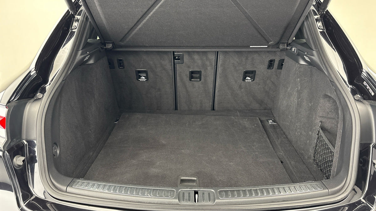 Used Porsche Macan 2022 for sale - 76236447: Photo 11