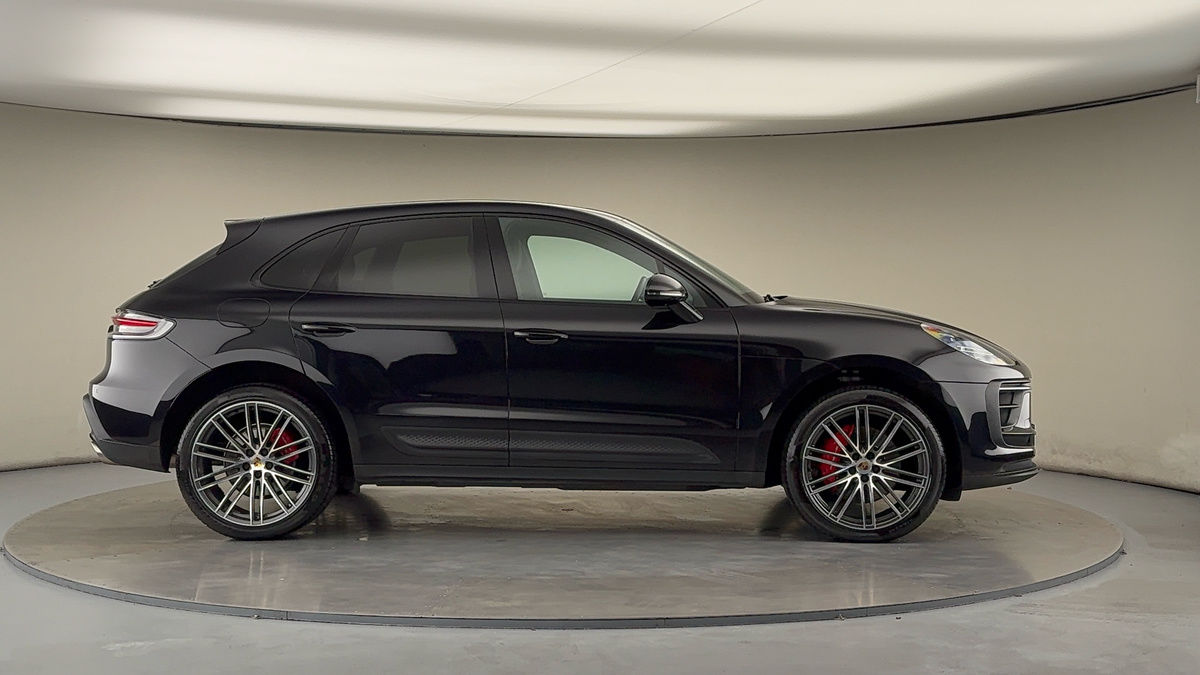 Used Porsche Macan 2022 for sale - 76236447: Photo 16