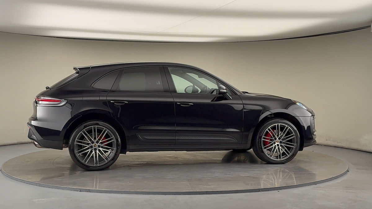 Used Porsche Macan 2022 for sale - 76236447: Photo 39