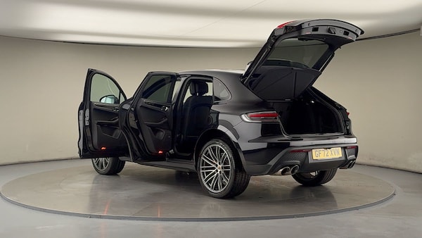 Used Porsche Macan 2022 for sale - 76236447: Photo 45