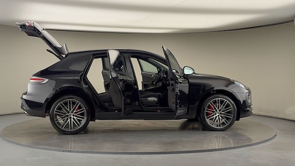 Used Porsche Macan 2022 for sale - 76236447: Photo 58