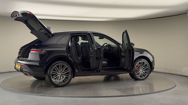 Used Porsche Macan 2022 for sale - 76236447: Photo 59