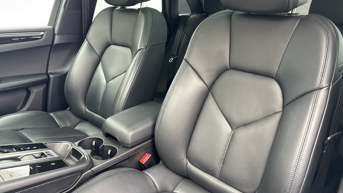 Used Porsche Macan 2022 for sale - 76236447: Photo 7