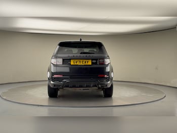 Used Land Rover Discovery Sport 2022 for sale - 76784702: Photo