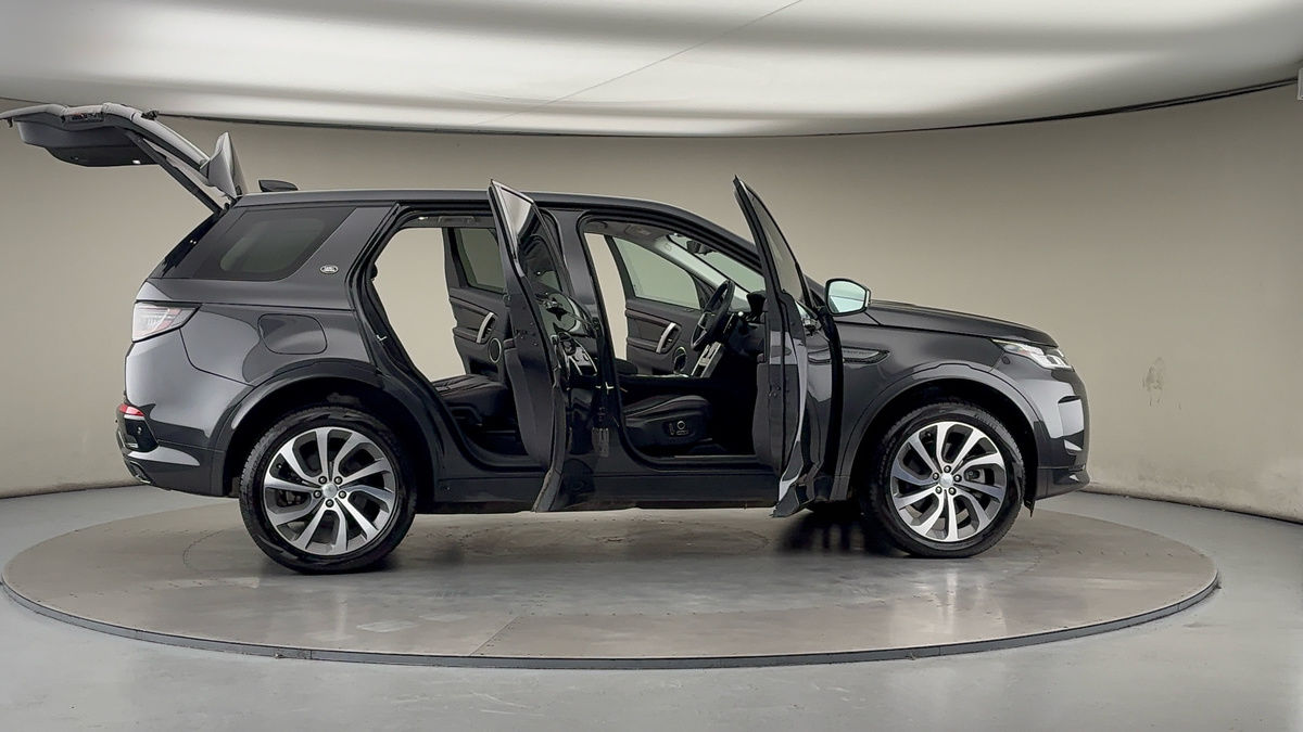 Used Land Rover Discovery Sport 2022 for sale - 76784702: Photo 56