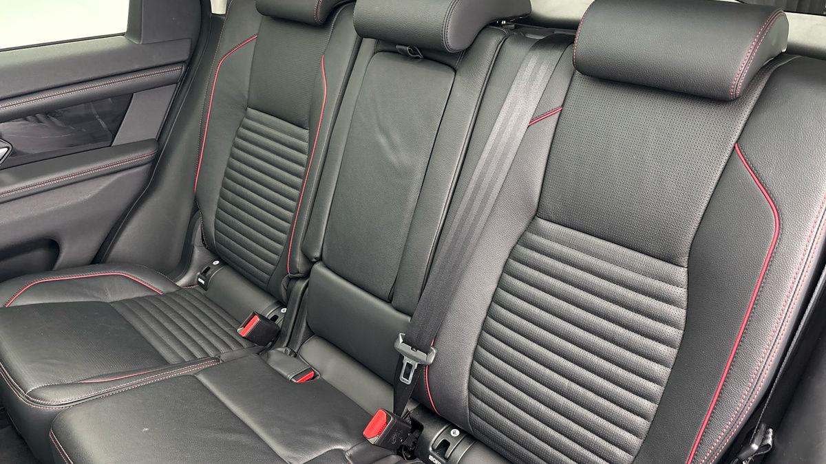 Used Land Rover Discovery Sport 2022 for sale - 76784702: Photo 8