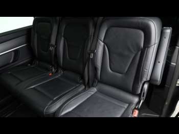 Used Mercedes-Benz V-Class 2023 for sale - 74943428: Photo