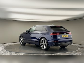 Used Audi Q8 2023 for sale - 75778085: Photo