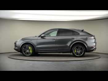 Used Porsche Cayenne 2022 for sale - 74628771: Photo
