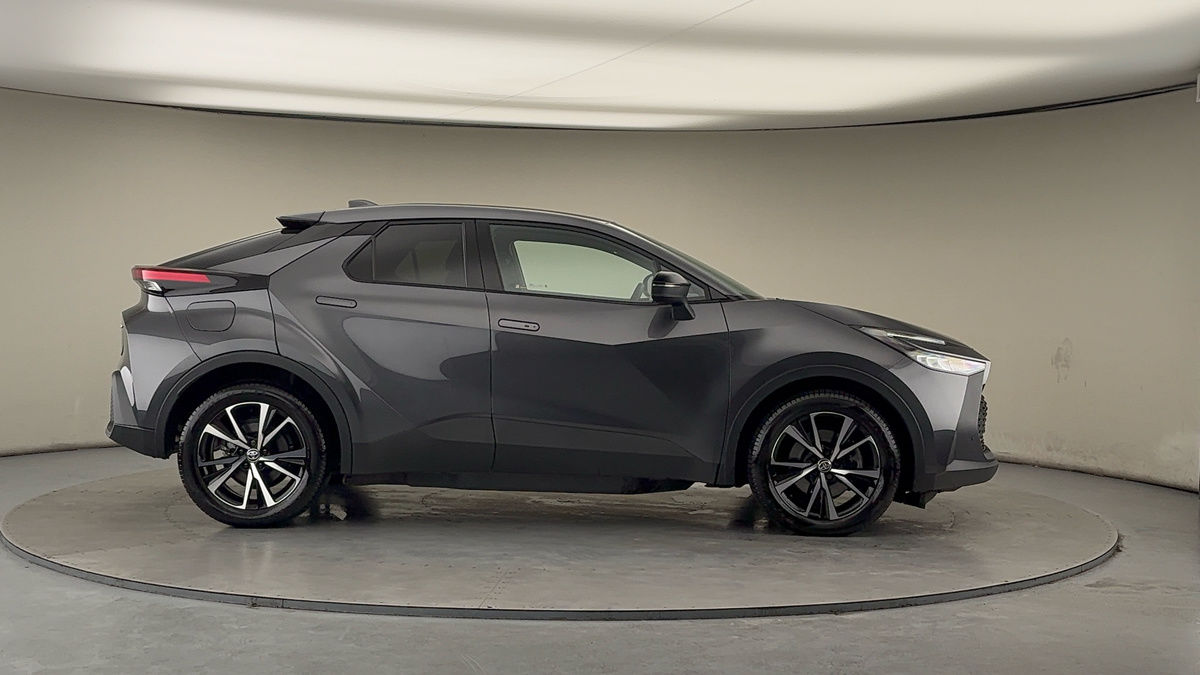 Used Toyota C-HR 2024 for sale - 77535686: Photo 16