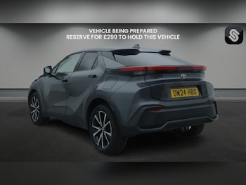 Used Toyota C-HR 2024 for sale - 77535686: Photo