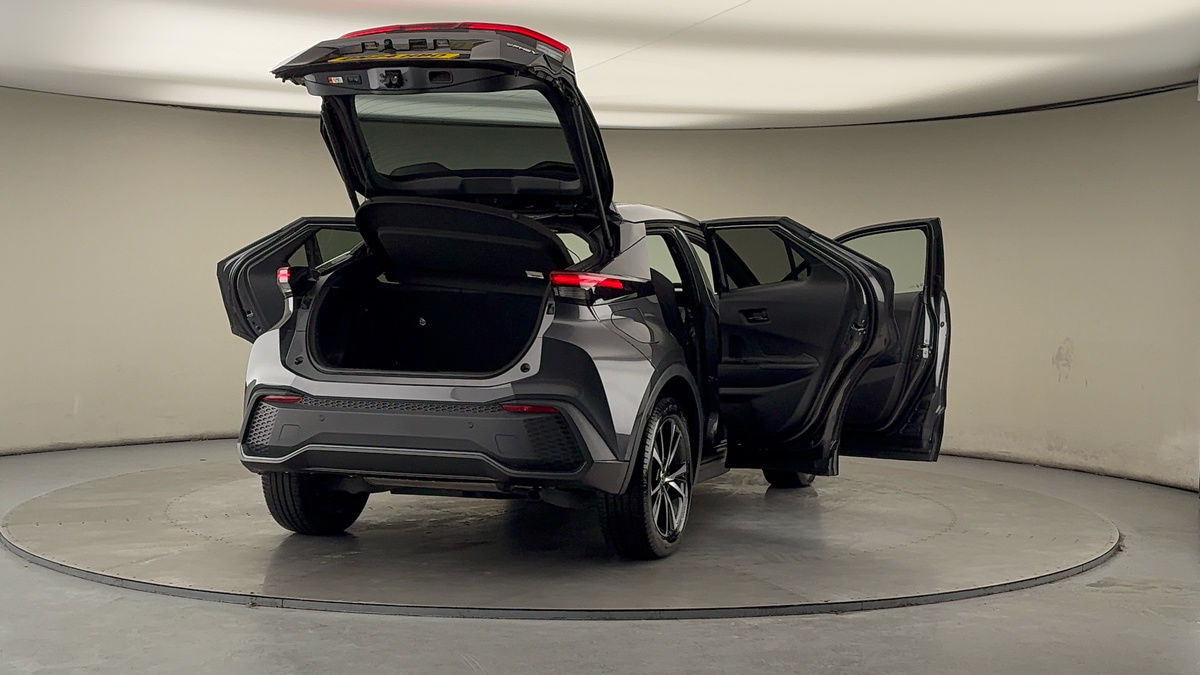 Used Toyota C-HR 2024 for sale - 77535686: Photo 59