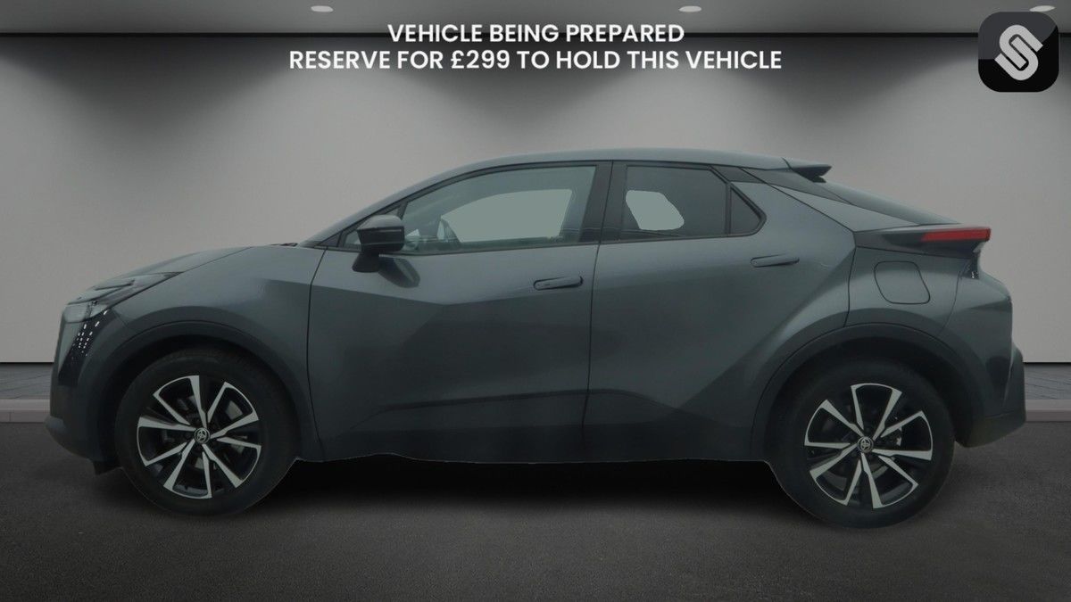 Used Toyota C-HR 2024 for sale - 77535686: Photo 6