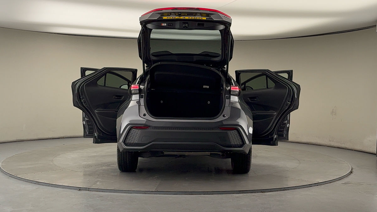 Used Toyota C-HR 2024 for sale - 77535686: Photo 60