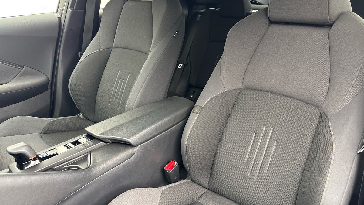 Used Toyota C-HR 2024 for sale - 77535686: Photo 7