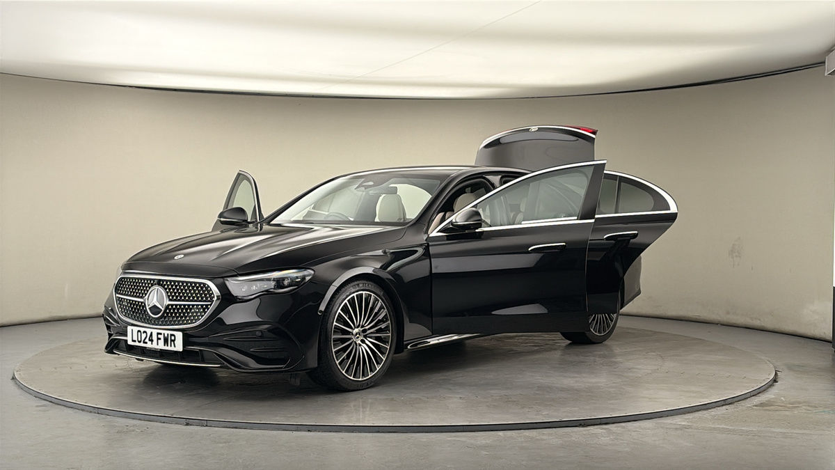 Used Mercedes-Benz E Class 2024 for sale - 77968157: Photo 22