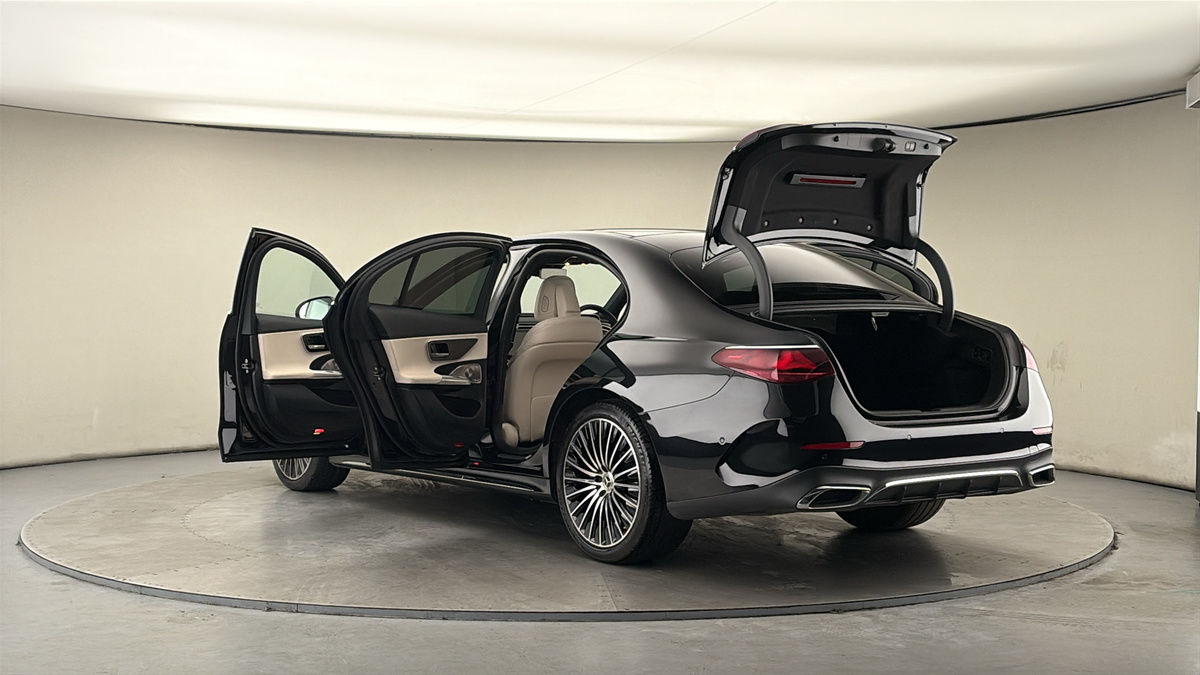 Used Mercedes-Benz E Class 2024 for sale - 77968157: Photo 23