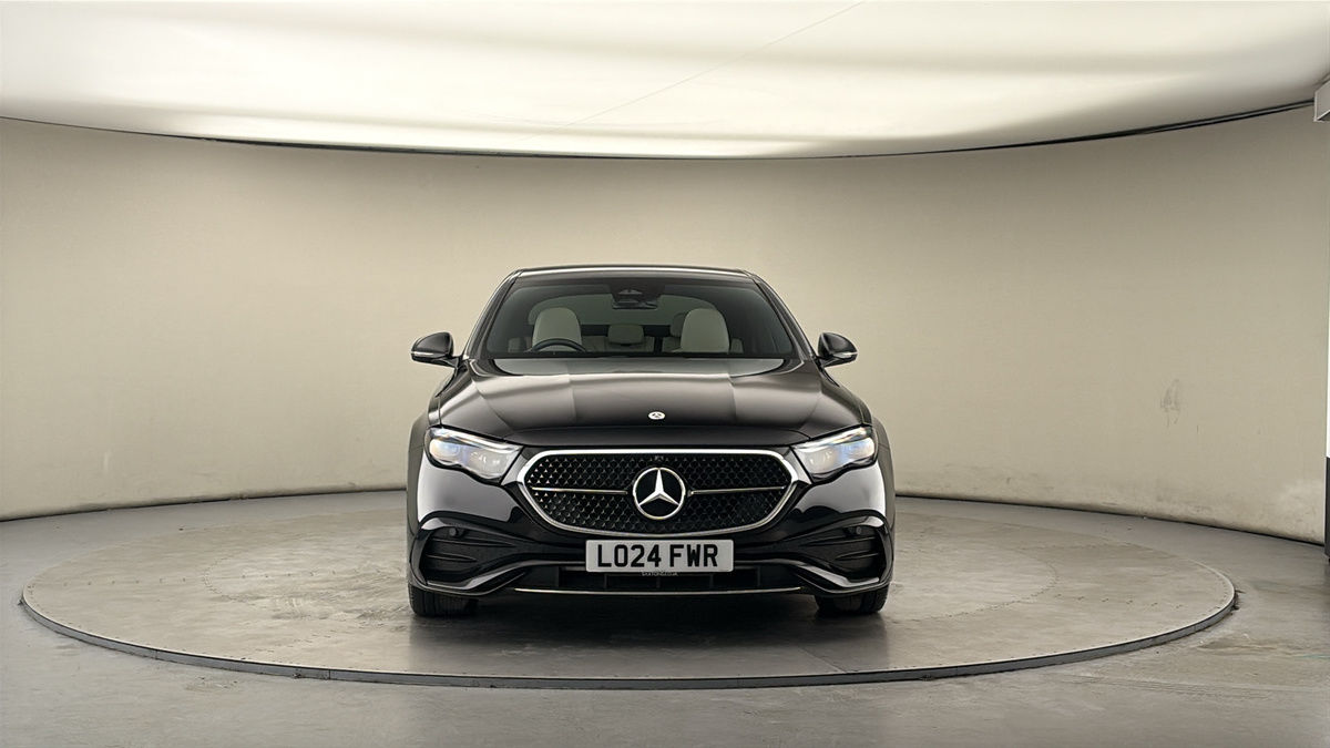 Used Mercedes-Benz E Class 2024 for sale - 77968157: Photo 3