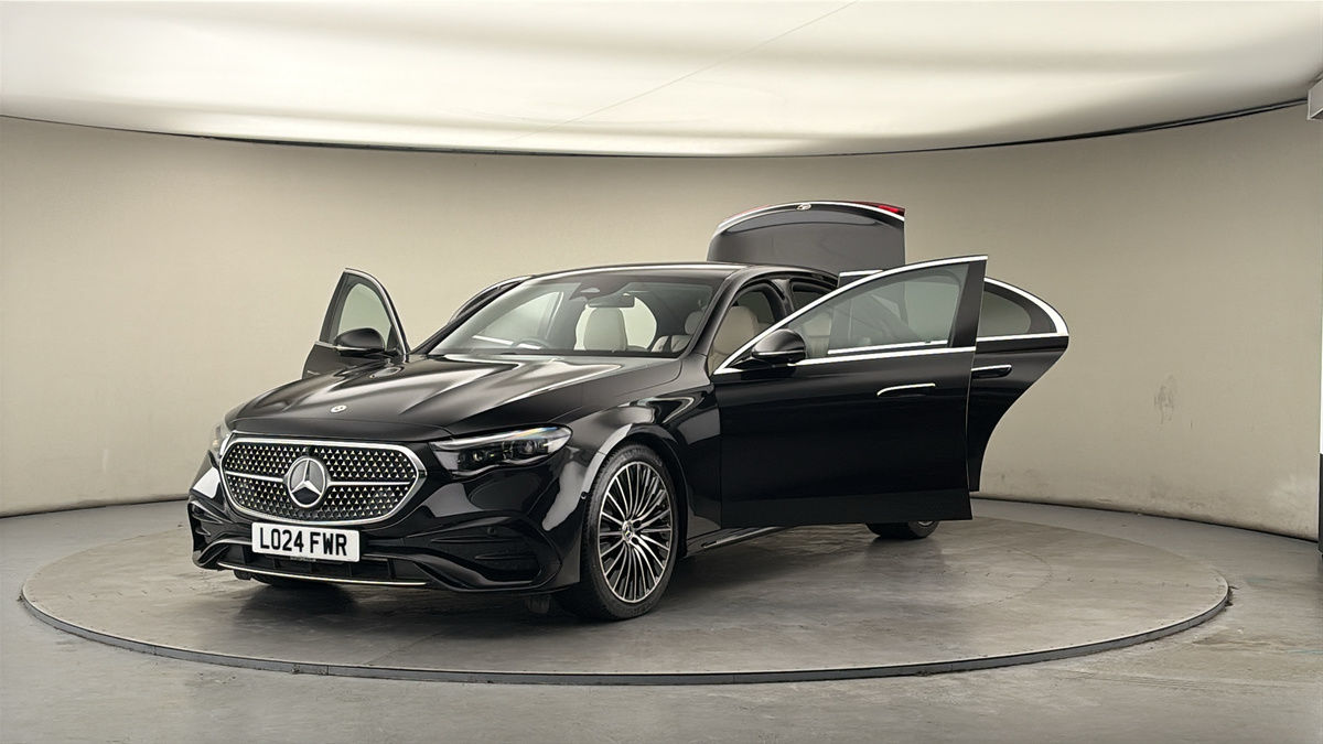 Used Mercedes-Benz E Class 2024 for sale - 77968157: Photo 49