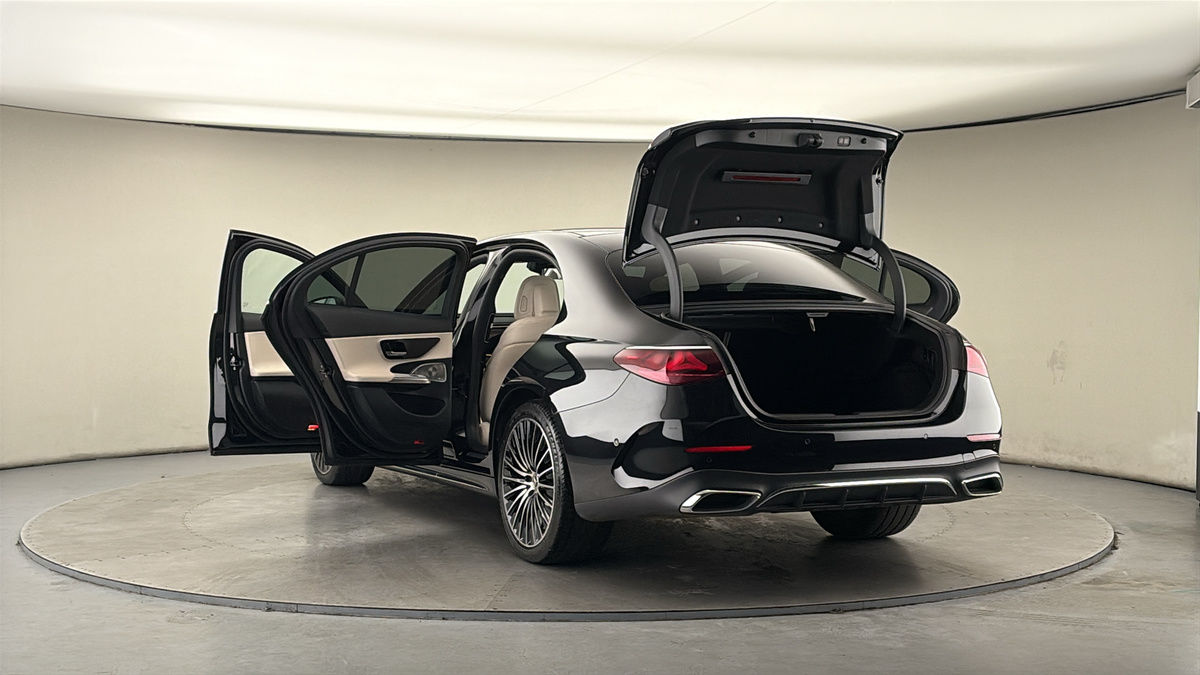 Used Mercedes-Benz E Class 2024 for sale - 77968157: Photo 61