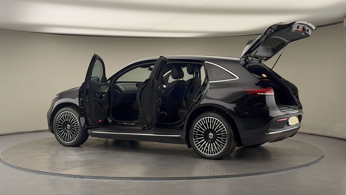 Used Mercedes-Benz EQC 2023 for sale - 76323904: Photo 45