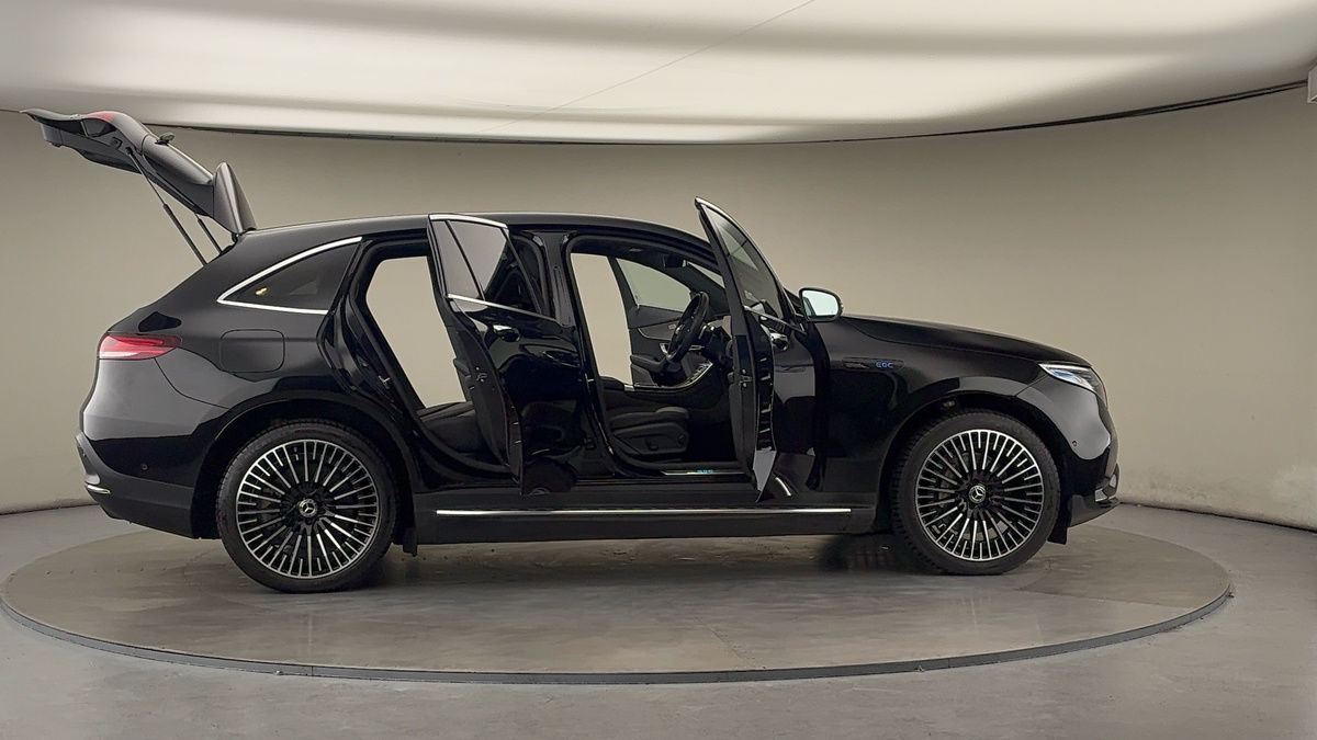 Used Mercedes-Benz EQC 2023 for sale - 76323904: Photo 56