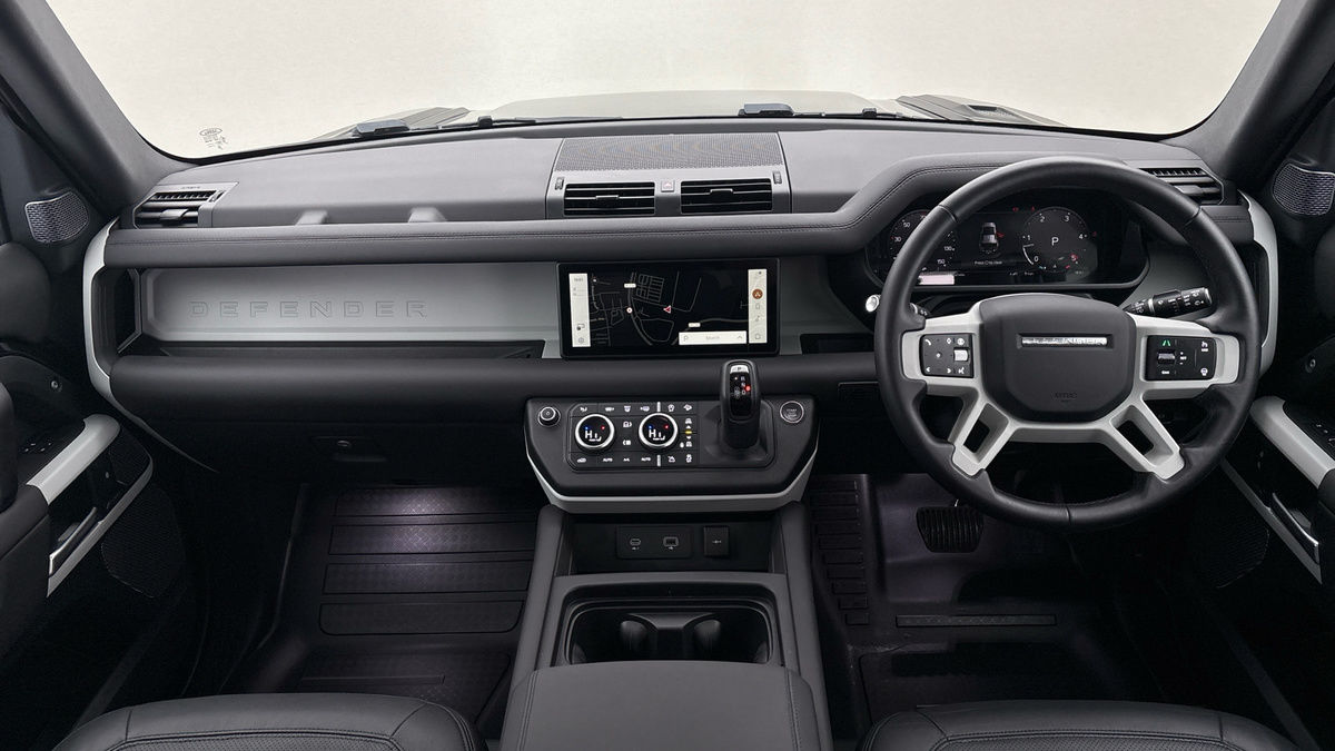 Used Land Rover Defender 2024 for sale - 78213235: Photo 12