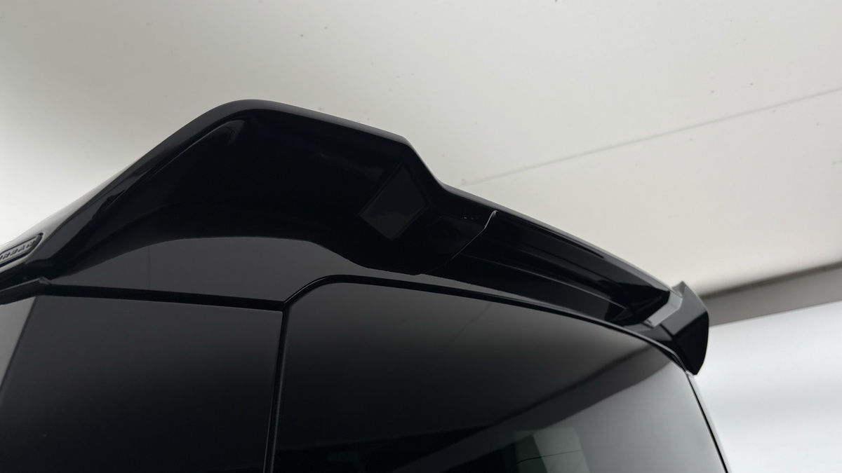 Used Land Rover Defender 2024 for sale - 78213235: Photo 29