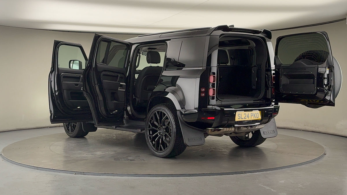 Used Land Rover Defender 2024 for sale - 78213235: Photo 48