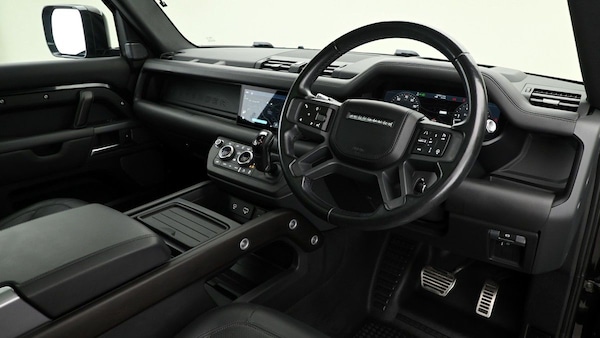 Used Land Rover Defender 90 2021 for sale - 75597801: Photo 3