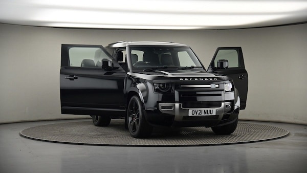 Used Land Rover Defender 90 2021 for sale - 75597801: Photo 46