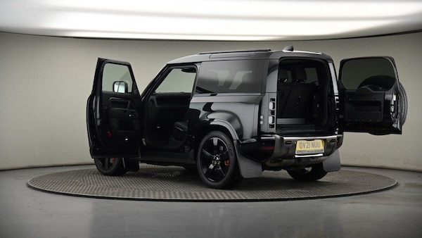 Used Land Rover Defender 90 2021 for sale - 75597801: Photo 53