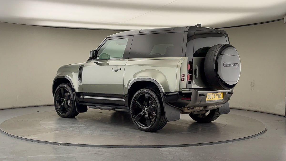 Used Land Rover Defender 90 2024 for sale - 76630357: Photo 26