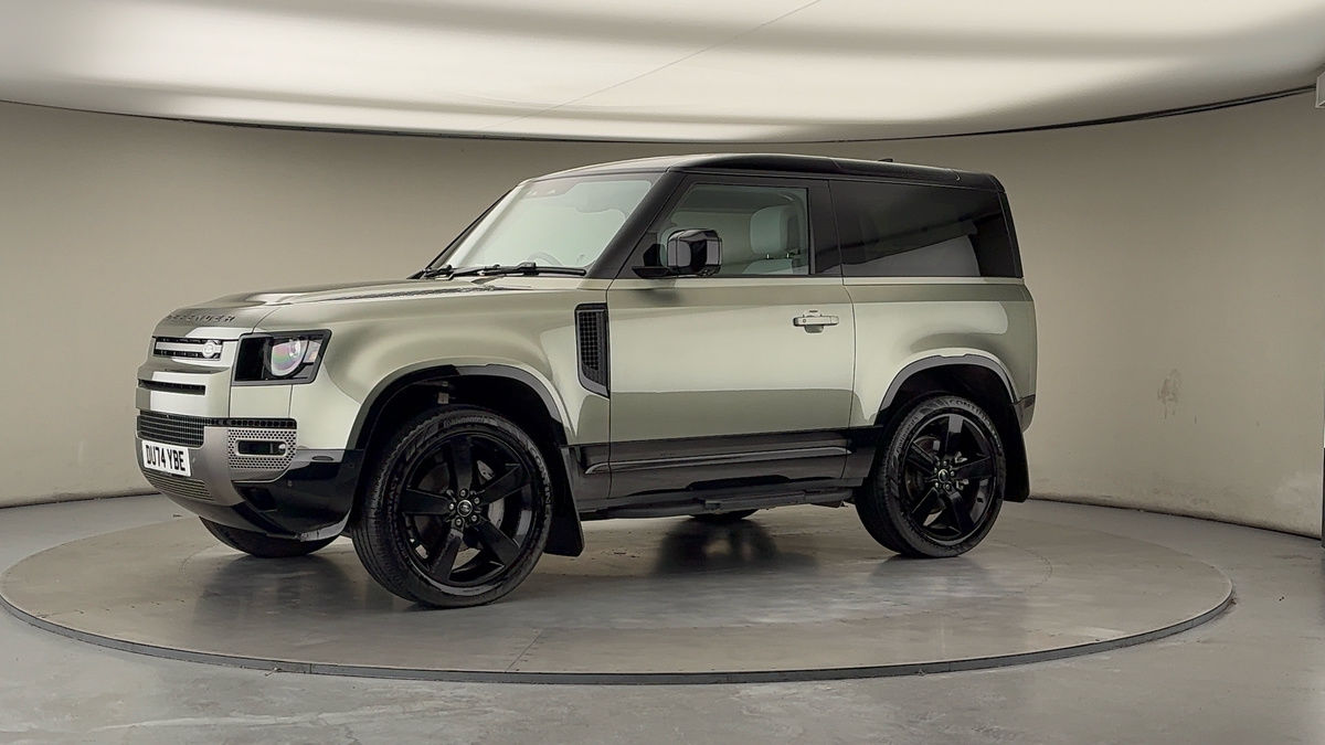 Used Land Rover Defender 90 2024 for sale - 76630357: Photo 30