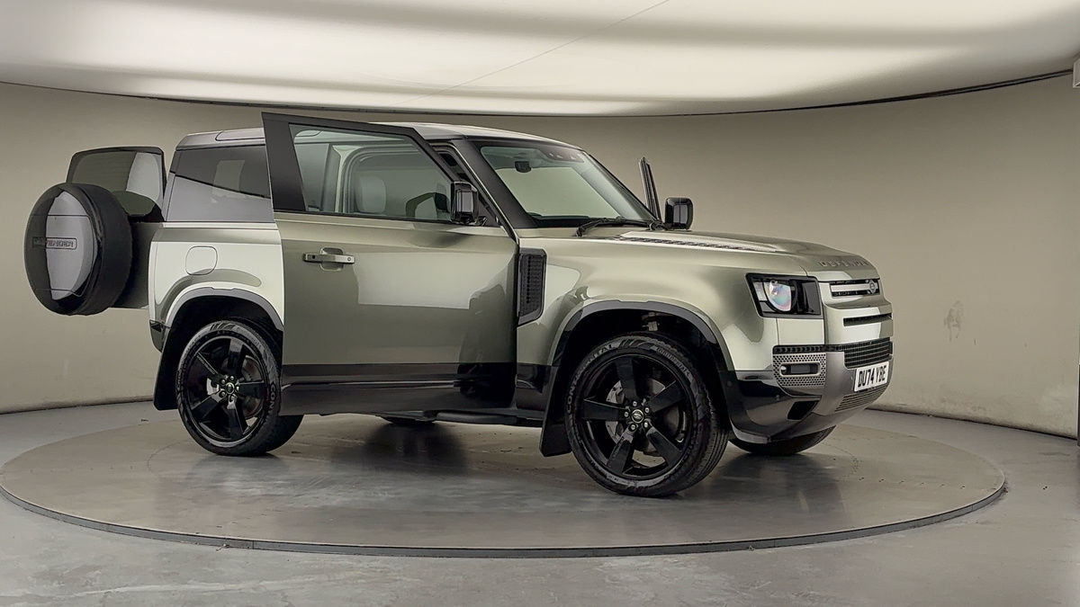 Used Land Rover Defender 90 2024 for sale - 76630357: Photo 55